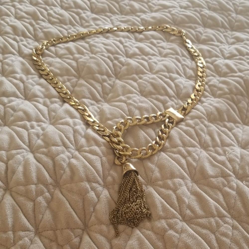 Bcbgmaxazria chain belt